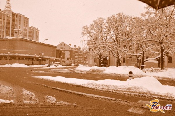 FOTO: Sneg je spet tu - mi smo z njim obstali v Murski Soboti